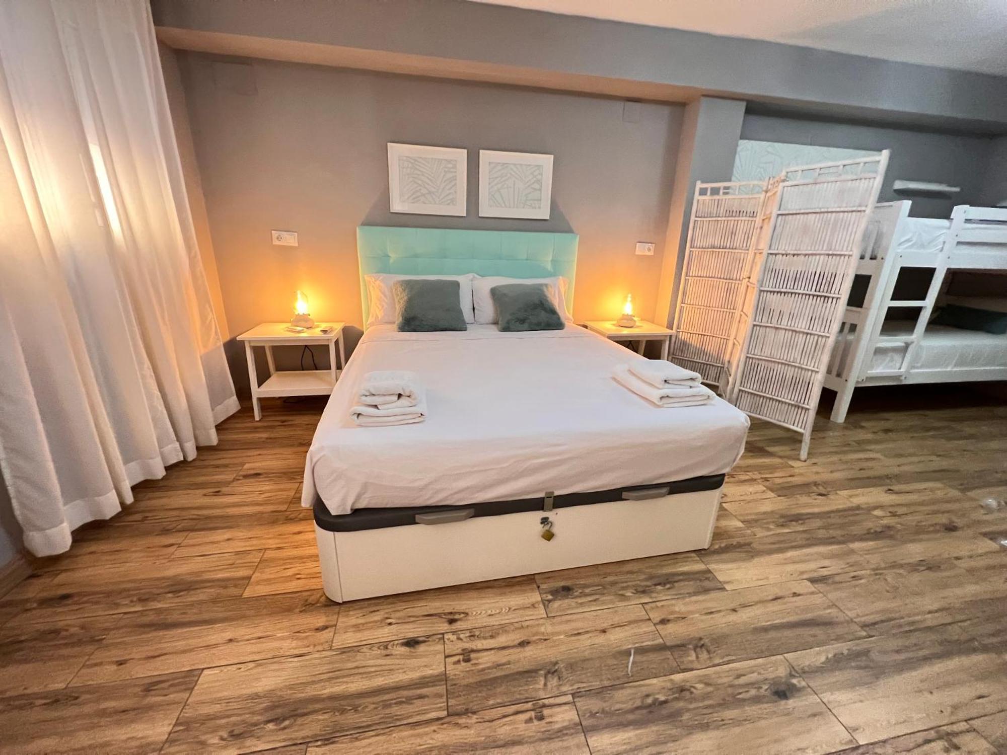 Apartament Nuestra Casita De Marmoles Parking Incluido 2 Bicis Gratis Malaga Zewnętrze zdjęcie